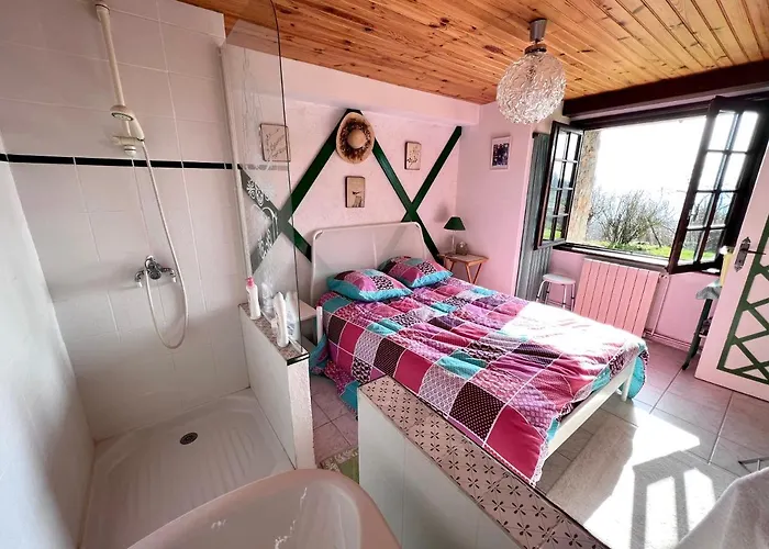 Grande Maison En Pierre A La Campagne, Belle Vue *