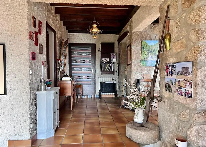 Grande Maison En Pierre A La Campagne, Belle Vue