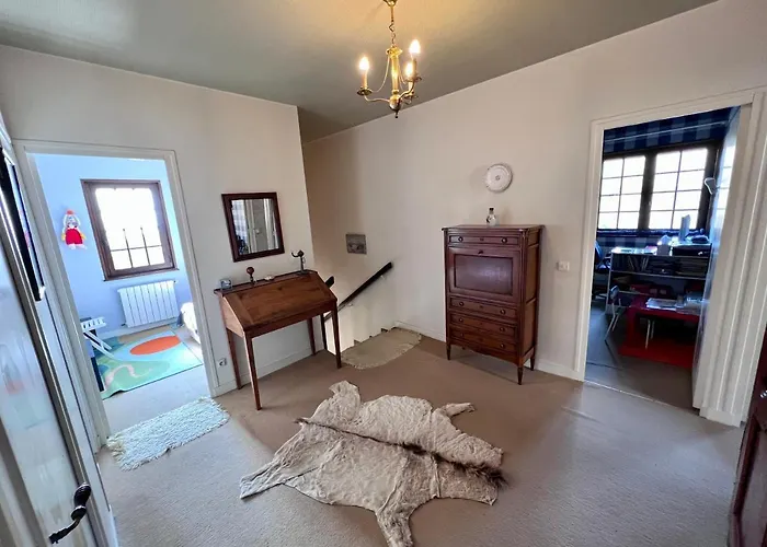 度假居 Grande Maison En Pierre A La Campagne, Belle Vue *